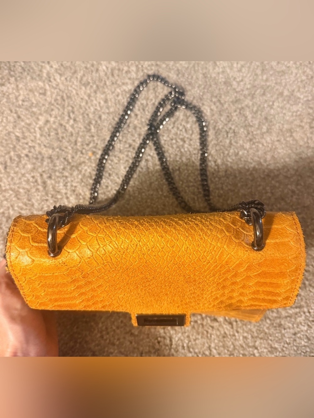 Italian Leather Bag Excellent Condition, Like New - Picture 10 of 12